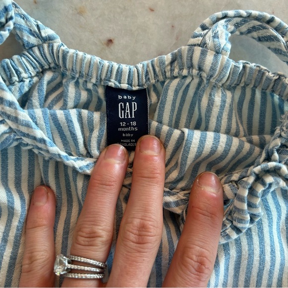 Matching sets - Picture 2 of 3